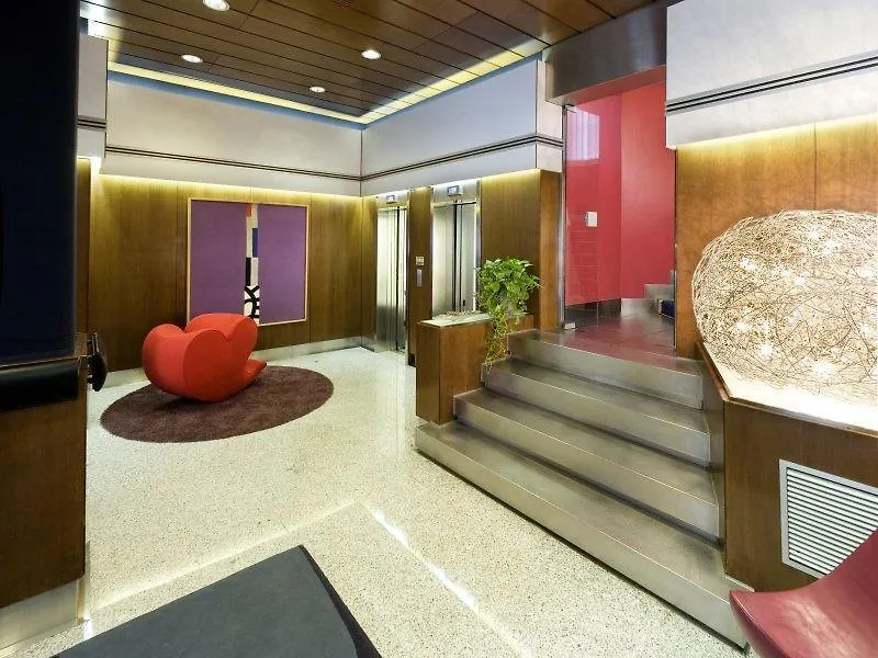 Hotel Mediolanum 4*, Milão